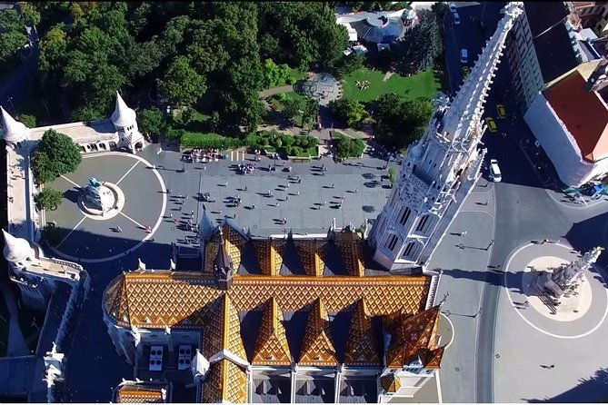 Budapest: 3-Hour Live-guided Bus Tour + 1-hour River Cruise - Exploring the Hungarian Parliament and Cultural Landmarks