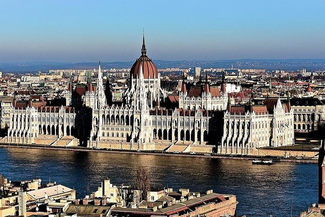 Budapest: 3-Hour Live-guided Bus Tour + 1-hour River Cruise - The Scenic 1-Hour Danube River Cruise