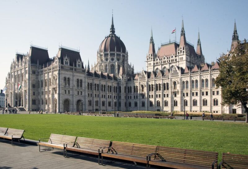 Budapest 3-Hour Private Walking Tour with Route Options - Cost, Inclusions, and Limitations