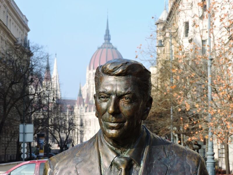 Budapest: 3-Hour Walking Tour About Communism (Small Group) - Exploring Communism Remnants in Pest’s Pleasant Streets