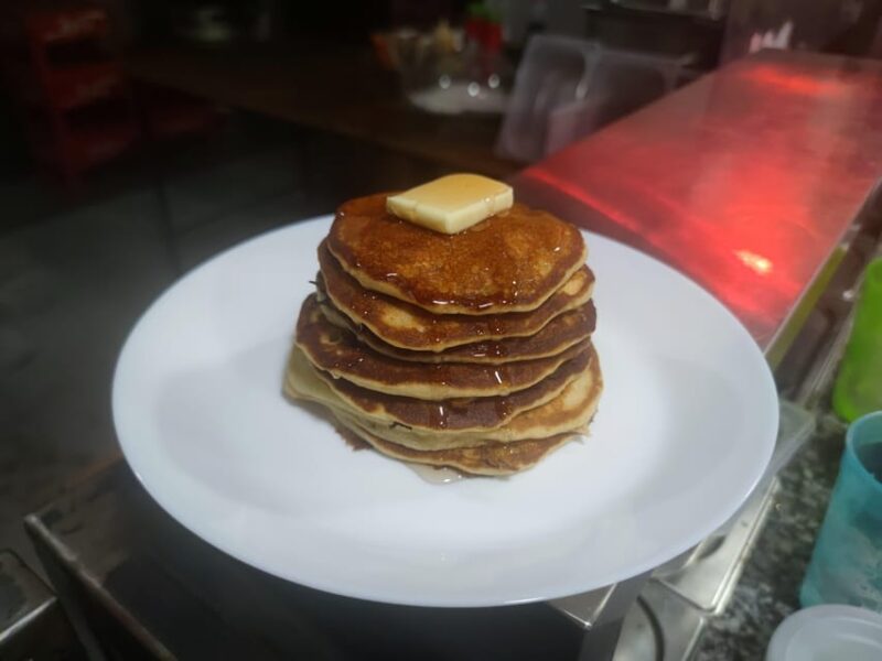 Budapest: 4-hour Bottomless Brunch w/ Cocktails & Craft Beer - Flexibility in Timing: Arrive When You Want