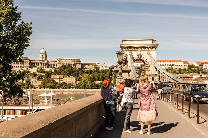 Budapest 4 Hour Tour with a Local: Private & Custom, See the City Unscripted - Personalization and Flexibility with a Local Guide