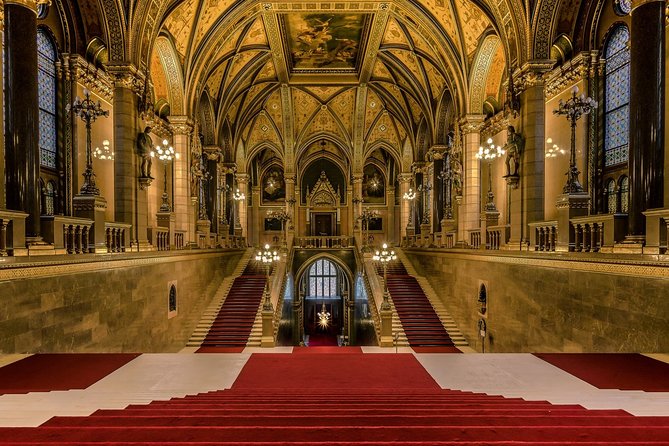 Budapest Airport Transfers: Budapest City to Budapest Airport BUD in Luxury Van - Frequently Asked Questions