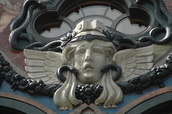 Budapest Art Nouveau Walking Tour - The Tile-Filled Facades of Thonet House