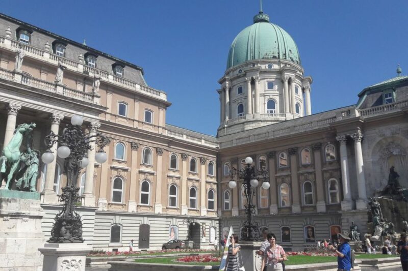 Budapest: Buda Castle District Walking Tour - Accessibility and Group Size