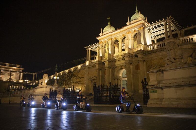 Budapest: Buda Castle E-Scooter Evening Tour - Meet the Guides: Knowledgeable and Engaging