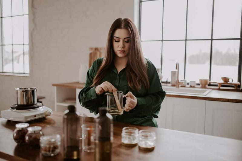 Budapest: Candle Making Masterclass with 5 Candles to Make - Business Insights: From Craft to Commerce