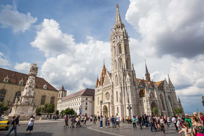 Budapest Castle Walk - Matthias Church: Architecture and WWII Stories
