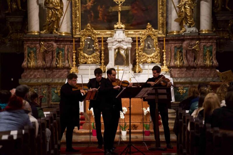 Budapest: Christmas Concert with Vivaldi, Mozart & more - Key Points