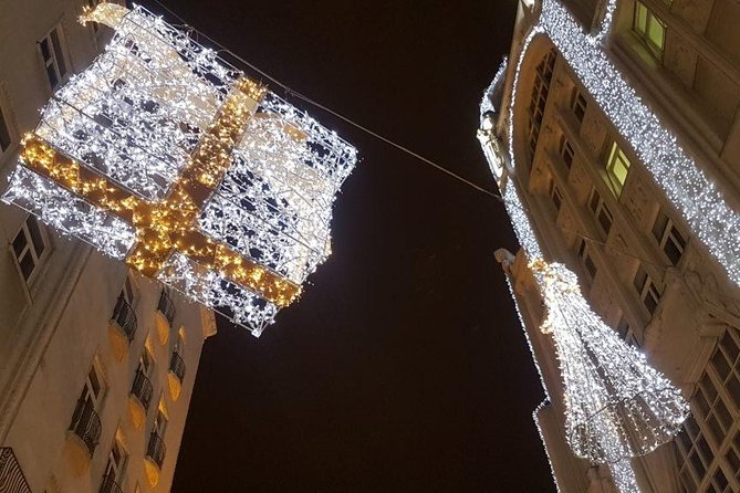 Budapest Christmas Market Tour with Basilica visit - The Small-Group Advantage and Guided Insights