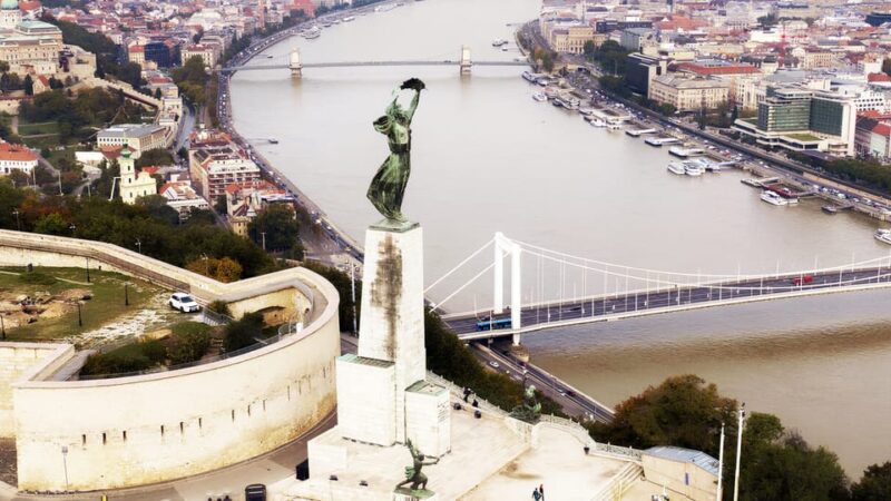 Budapest: City Highlights Walking Tour - Fishermen’s Bastion and Matthias Church