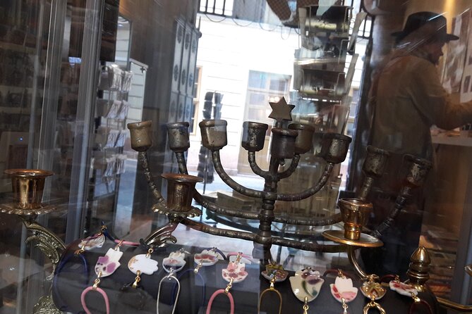 Budapest City Walk in Jewish Quarter - Visiting the Budapest Jewish Museum and Archives