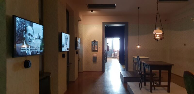 Budapest: Communist History Tour with House of Terror Option - Booking, Cancellation, and Flexibility