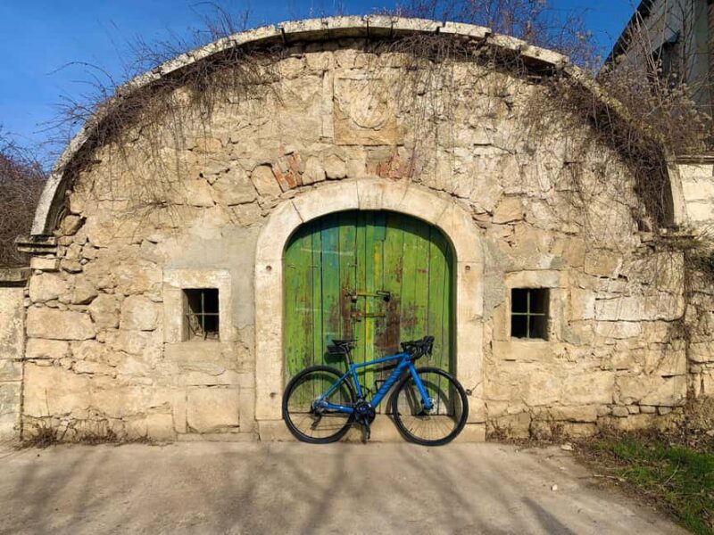 Budapest: Cycling day-trip to Etyek with wine tasting & meal - Scenic Cycling Route through Etyek’s Vineyard Landscape