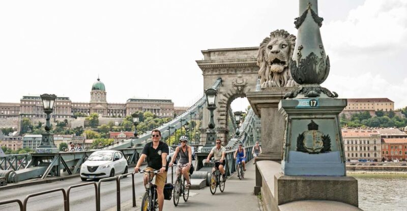 Budapest: Danube River Views Bike Ride - Explore Budapest by Bike for a Complete City Experience
