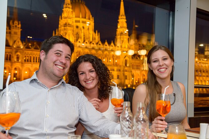 Budapest Drinks and Piano Show Cruise - Practical Information: Meeting Point and Group Size