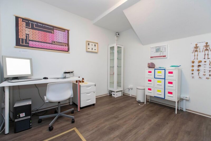 Budapest: Escape Room game, Secret Surgery - What to Expect During the One-Hour Adventure