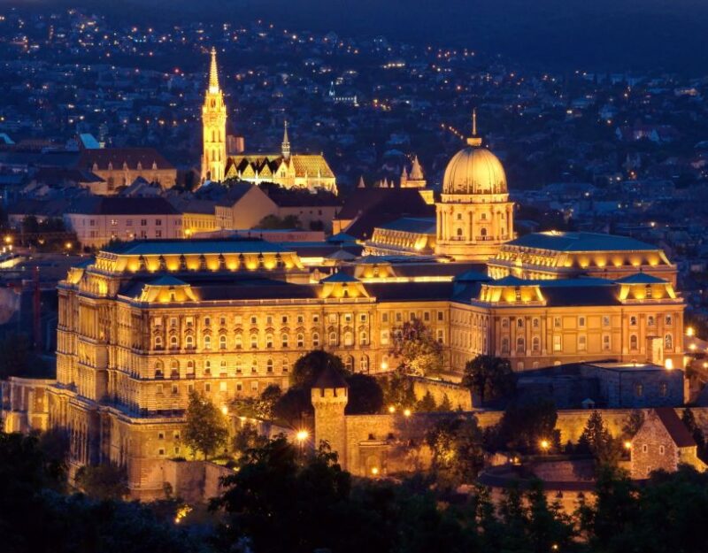 Budapest: Evening Castle Hill Tour with Fishermen's Bastion - Royal Palace and Castle District from the Night Sky