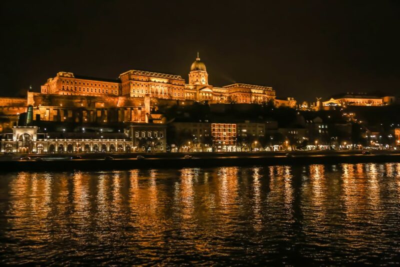 Budapest: Evening Cruise including Drink Options - Comparing Similar Night Cruises in Budapest