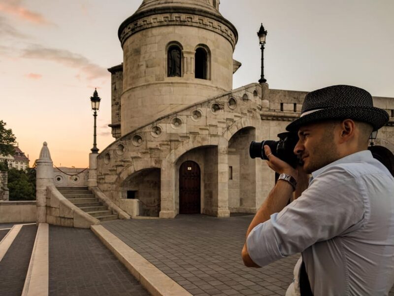 Budapest exploration for solo travelers with local companion - The Benefits of a Personalized Walking and Photography Tour