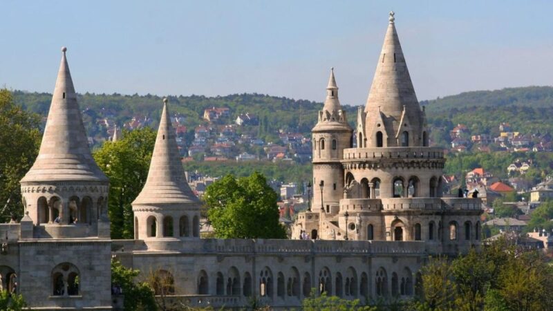 Budapest Full-Day Private Guide Services - Why This Tour Is Worth Considering