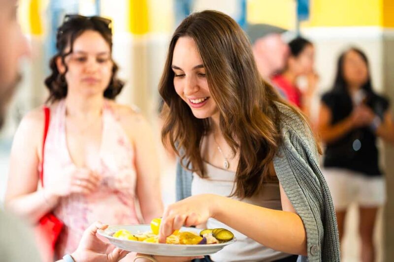 Budapest: Grand Market Tasting Tour with Local Guide - Explore Budapest’s Central Market Hall with a Guided Tasting Tour
