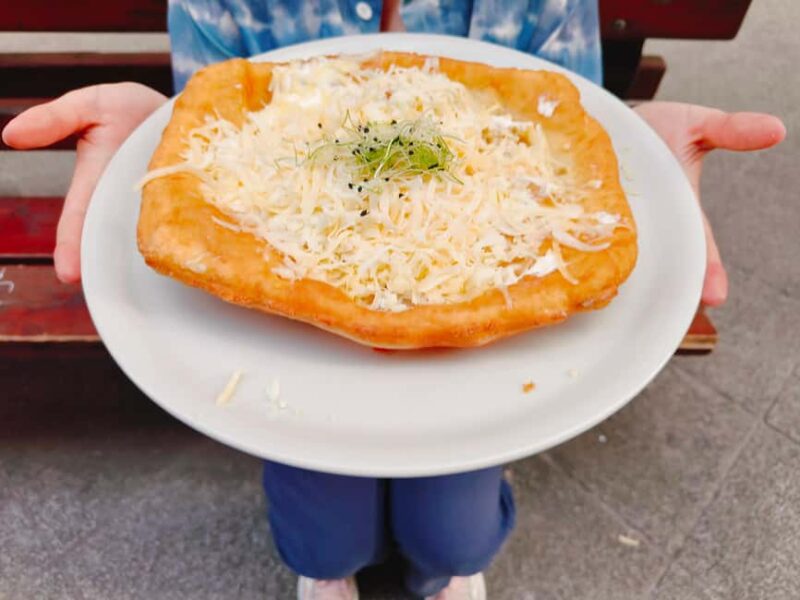 Budapest: Guided Bike Tour with Langos Experience - Tasting Traditional Hungarian Lángos