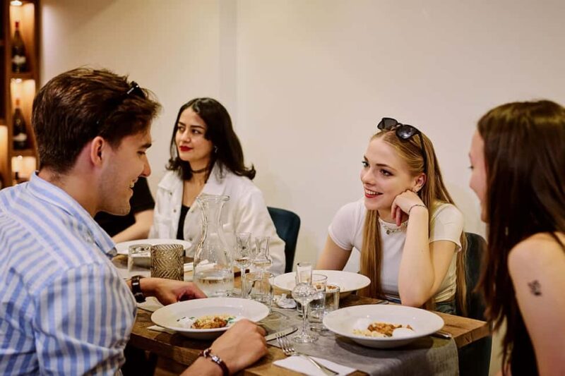 Budapest Guided Food Walking Tour with Drinks Included - Budapest’s Jewish Heritage Sets the Stage at Kazinczy Street Synagogue