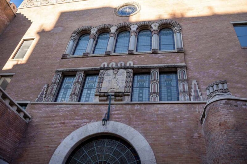 Budapest: Guided Jewish Tour with Ghetto Wall Exhibition - The Rumbach Synagogue’s Architectural Beauty