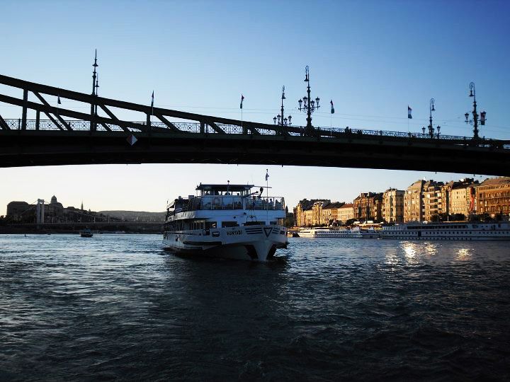 Budapest: Half-Day Highlights Small Group Private Tour - Visiting Budapest’s Top Landmarks from the Castle District