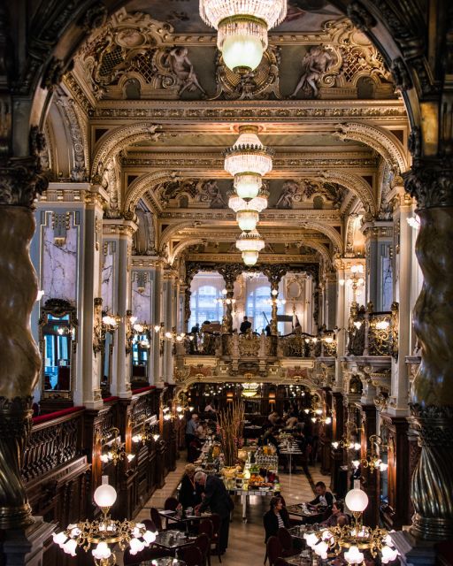 Budapest: Half-Day Highlights Small Group Private Tour - Exploring Heroes Square and City Park