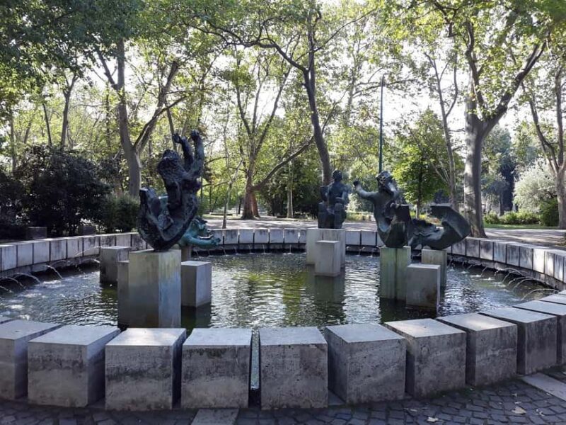 Budapest: Heroes' Square-City Park Tour & Music Performance - Suitable for Wheelchair Users and Small Groups