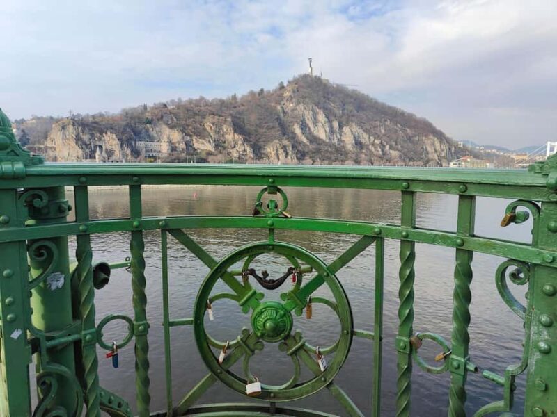 Budapest Hidden Gems Bike Tour: Mini Statues & Views - Bikes, Helmets, and Comfort