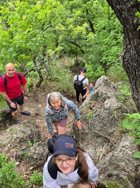 Budapest: Hiking Tour in the Buda Hills, Hármashatár Hill - The Trail: Crossing Peaks and Descending Valleys