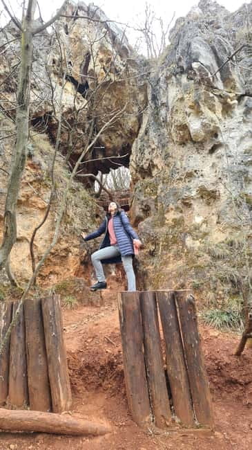 Budapest: Hiking Tour in the Buda Hills, Hármashatár Hill - The Historical Significance of the Ruins and Lookouts