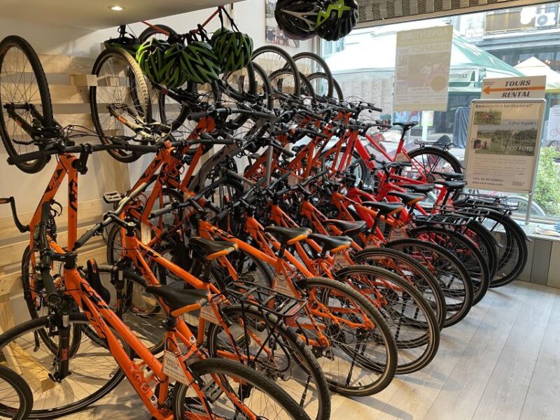 Budapest: Historic Downtown Bicycle Ride with Scenic Views - Budapest: Historic Downtown Bicycle Ride with Scenic Views