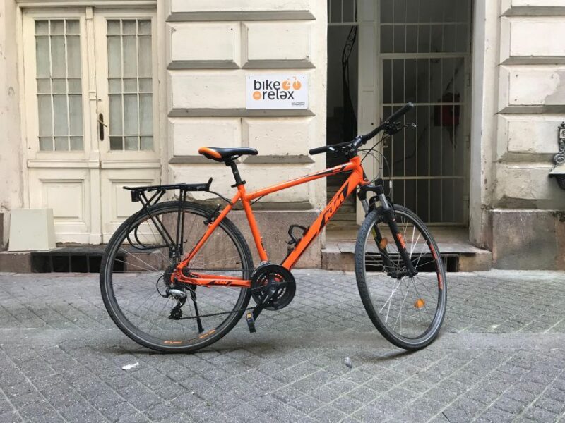 Budapest: Historic Downtown Bicycle Ride with Scenic Views - Practical Tips and Considerations