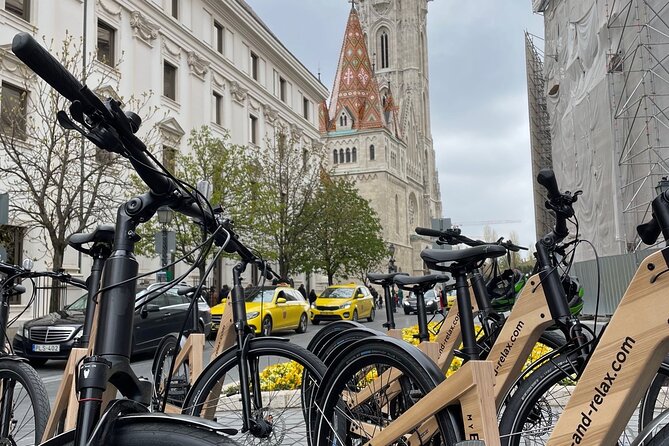 Budapest: Historic Downtown ride on E-Bicycles Buda & Pest - Key Points