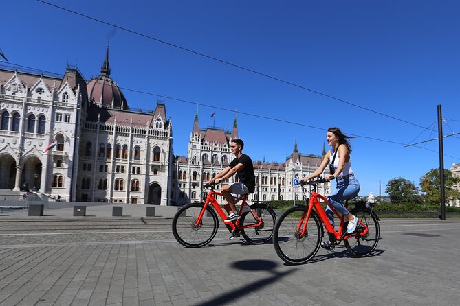 Budapest: Historic Downtown ride on E-Bicycles Buda & Pest - Effortless Climbing to Castle Hill