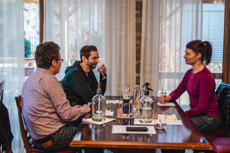 Budapest: Hungarian Whisky, Gin, and Pálinka Tasting - The Meeting Point and Group Size