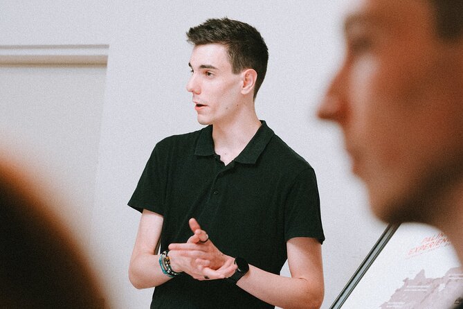 Budapest: Hungarian Wine & Food Tasting Experience - Pacing and Atmosphere of the Tour