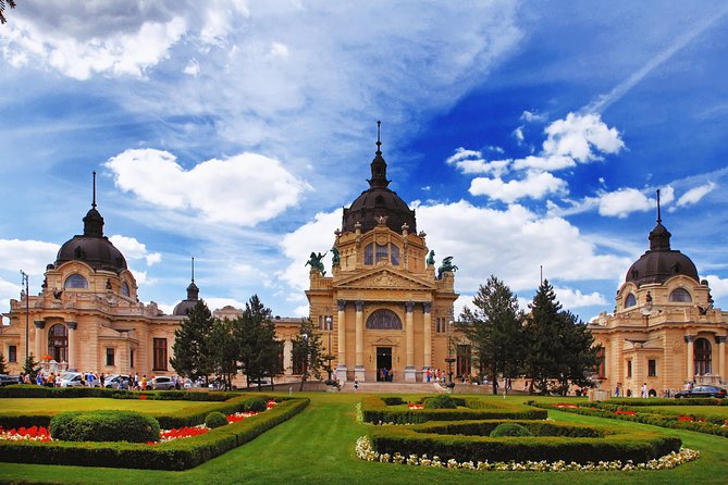 Budapest in a Day Private Luxury Sightseeing Tour - Inside the Buda Castle District