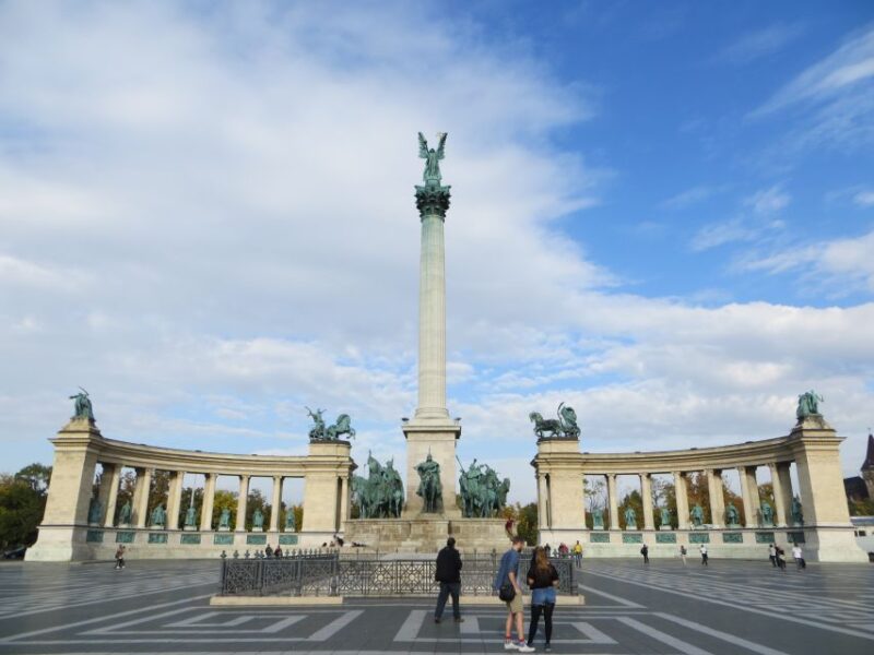 Budapest in a Day Private Luxury Sightseeing Tour - Panoramic Views from Gellert Hill
