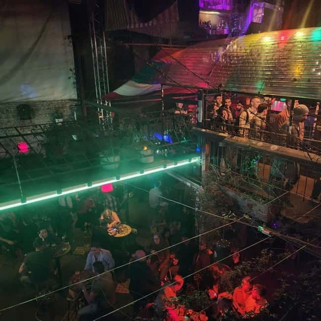 Budapest: Jewish District Night Walking Tour with Drinks - Ending the Tour with Free Club Entry for Dancing