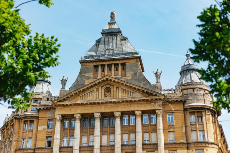 Budapest: Jewish History Guided Walking Tour with Historian - Discovering Budapest’s Jewish Quarter and Its History