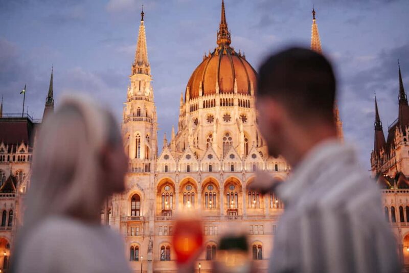Budapest: Lotus Cruise with Unlimited Aperol and Prosecco - The Atmosphere: Music, Socializing, and Scenic Views