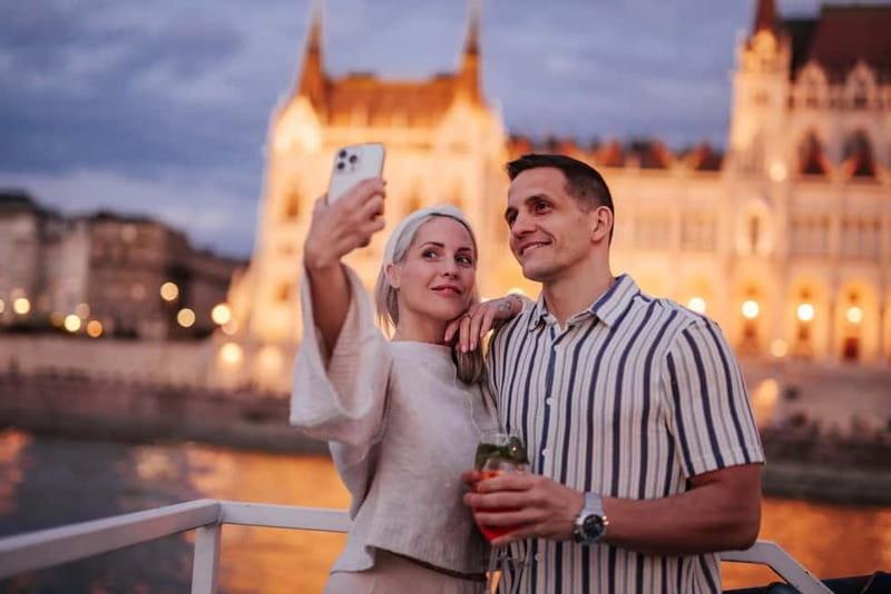 Budapest: Lotus Cruise with Unlimited Premium Drinks - Key Points