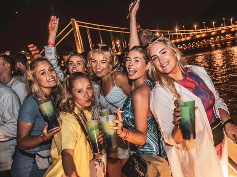 Budapest: Lotus Cruise with Unlimited Premium Drinks - Unmatched Views from the Open and Closed Decks