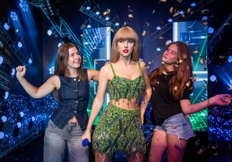 Budapest: Madame Tussauds Ticket + POP&ROLL Access - Frequently Asked Questions
