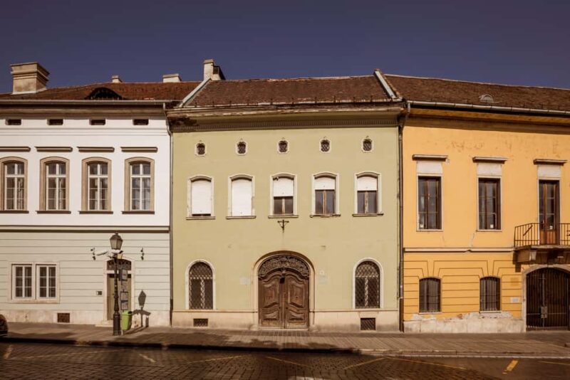 Budapest: Matthias Church: Colorful Tiles & Coronations Tour - Discover the Beauty and History of Matthias Church in Budapest